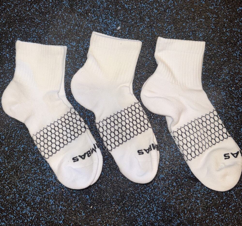 3 Pairs Women's Honeycomb Solid Quarter Socks Size Medium White Classic BOMBAS
